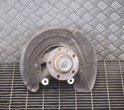 BMW 2 F22 F23 Front wheel hub 6792286 18915910