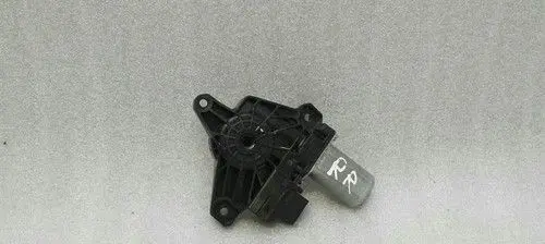 Mercedes-Benz ML W166 Front door window regulator motor A2469063100