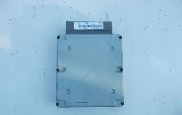 Ford Mondeo Mk III Engine control unit/module 1SF712A650LE