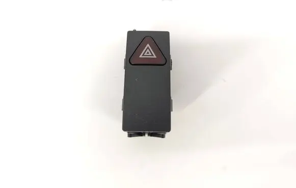 Mercedes-Benz E W212 Hazard light switch 2129052600 0925000815 33692812