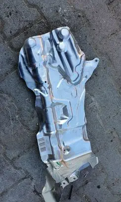 BMW 2 F45 Exhaust heat shield 33191071