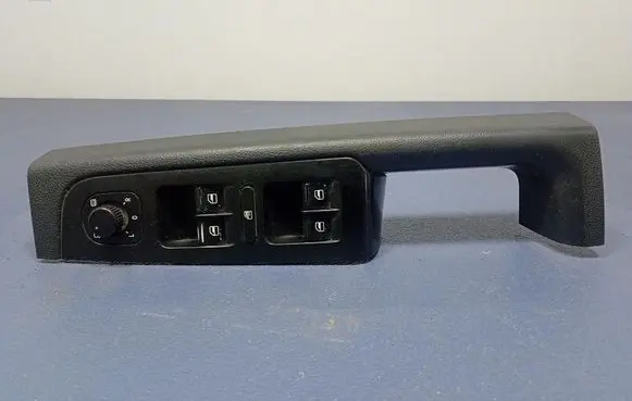 Skoda Superb B6 (3T) Electric window control switch 3T0867197