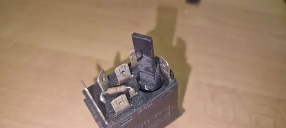 Volkswagen PASSAT B2 Hazard light switch 161953235A