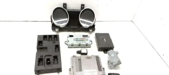 Jaguar XE Engine ECU kit and lock set GX7312C520FAF FK7219H440AD GX7314F041AJ