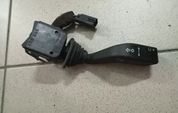 Indicator stalk