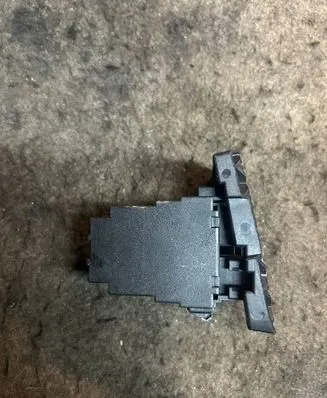BMW 3 E90 E91 Ignition lock 10862510