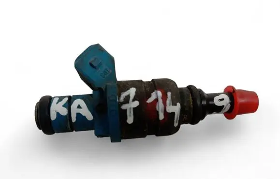 Fuel injector