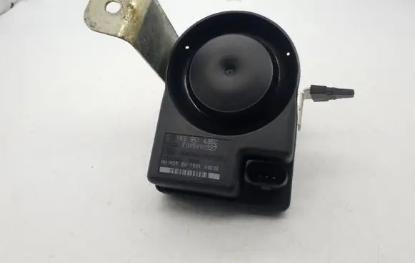 Audi A4 S4 B8 8K Alarm system siren 1K0951605C F005V00327