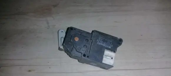 Toyota Camry Air flap motor/actuator 0637003622 063700-3622
