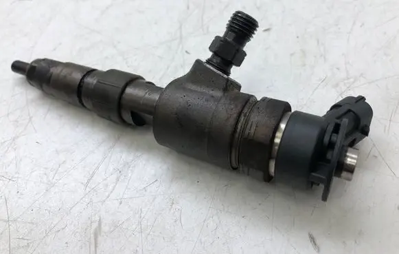 Citroen C4 Grand Picasso Fuel injector 0445110340 3120930651512