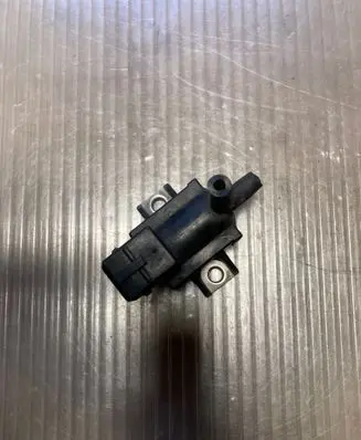 Toyota RAV 4 (XA30) Turbo solenoid valve 258600R010 72828606