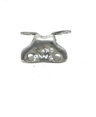 Toyota Avensis T250 Front door upper hinge