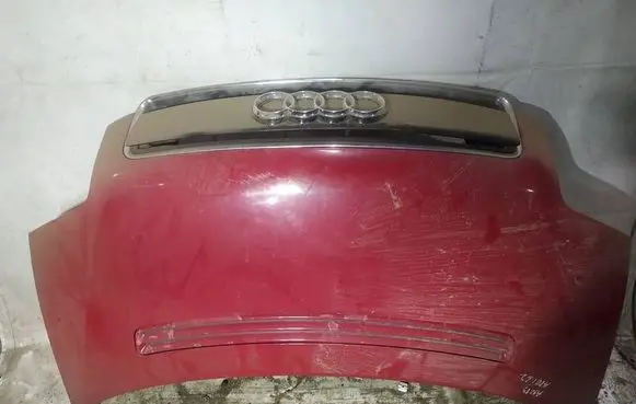 Audi A2 Engine bonnet/hood raudonas