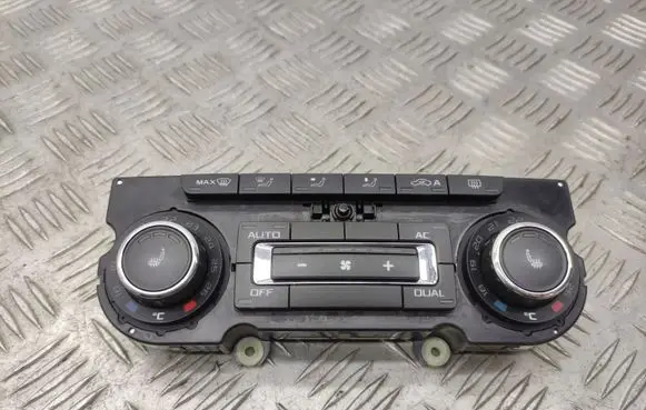 Skoda Superb B6 (3T) Climate control unit 3T0907044N 5HB009749