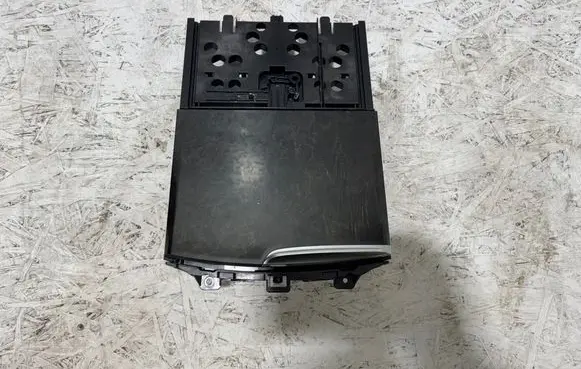 BMW 5 G30 G31 G38 Glove box central console 83234001 6819878 51166819878