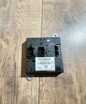 Mercedes-Benz E W211 Comfort/convenience module 2115450532