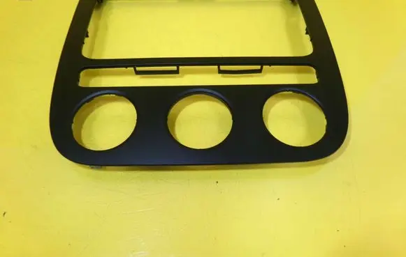 Volkswagen Golf V Panel trim 1K0858071