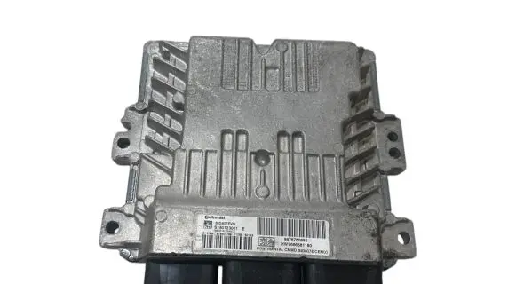 Peugeot 308 Engine control unit/module 9676760880 S180123001 S1D807EV0