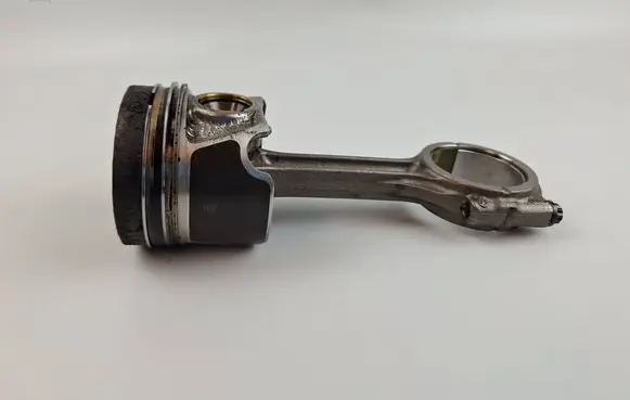 Audi Q5 SQ5 FY Piston 04LA