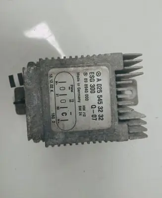 Mercedes-Benz A W168 Coolant fan relay A0255453232