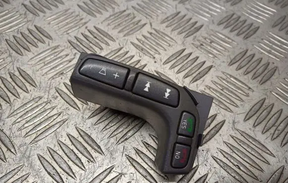 Volvo V70 Multifunctional control switch/knob 9141894