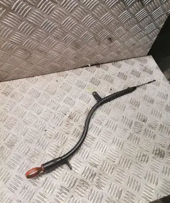 Volkswagen PASSAT B6 Oil level dip stick 03g103634ah