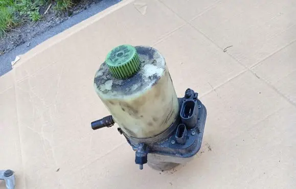 Audi A1 Power steering pump 6R0423156C