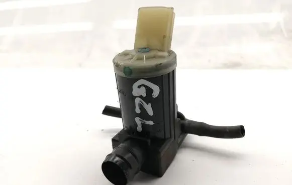 Mitsubishi Space Star Windscreen/windshield washer pump 