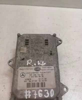 Mercedes-Benz R W251 Headlight ballast module Xenon A0038205826