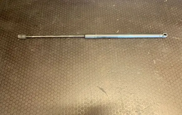 BMW X1 E84 Tailgate/trunk strut/damper 51242990136 015393 D56070K