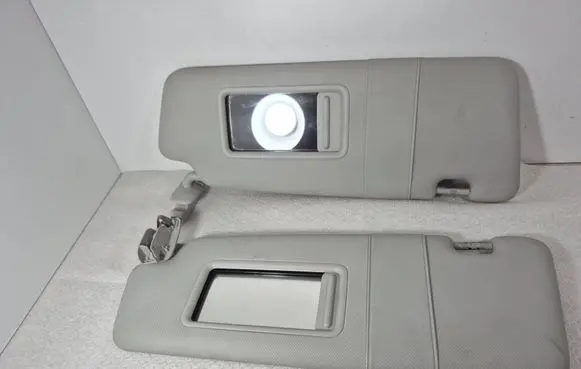 Audi A4 S4 B8 8K Sun visor 8K0857551 8K0857552