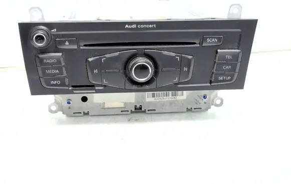 Audi A4 S4 B8 8K Radio/CD/DVD/GPS head unit 8T2035186P