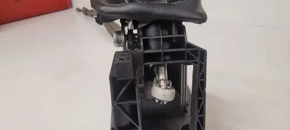 Citroen DS3 Gear shifter/selector 30238811 9670839380
