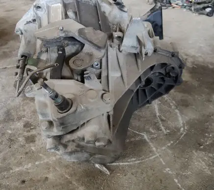 Renault Megane II Manual 6 speed gearbox TL4A001 7701700539