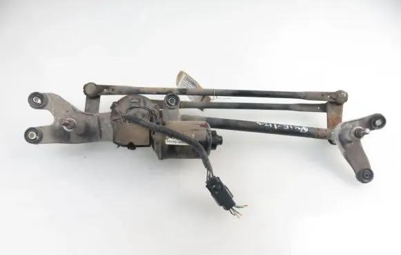 KIA Sorento Front wiper linkage 981003E000