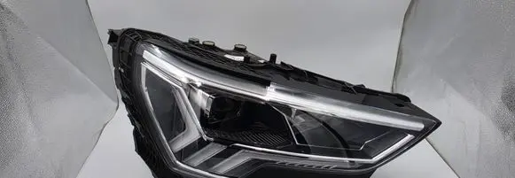 Audi Q3 F3 Headlight/headlamp 83A941034