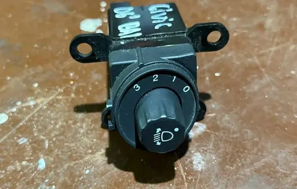 Honda Civic Headlight level height control switch M30424