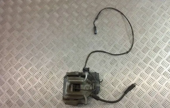 BMW X3 F25 Rear brake caliper