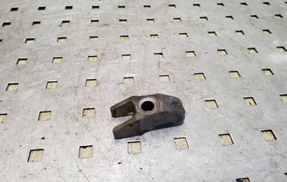 Volkswagen Transporter - Caravelle T4 Fuel Injector clamp holder