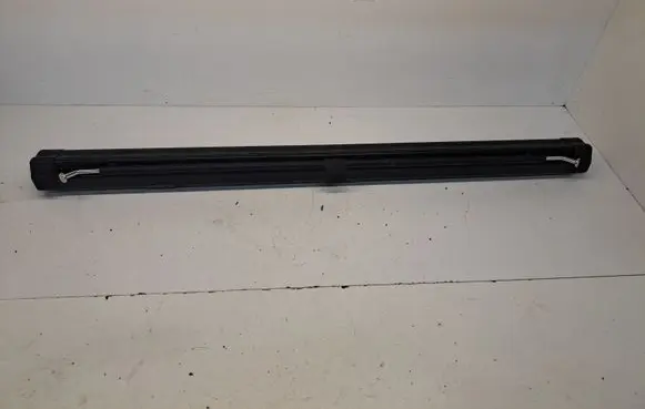 Volkswagen PASSAT B6 Parcel shelf load cover 