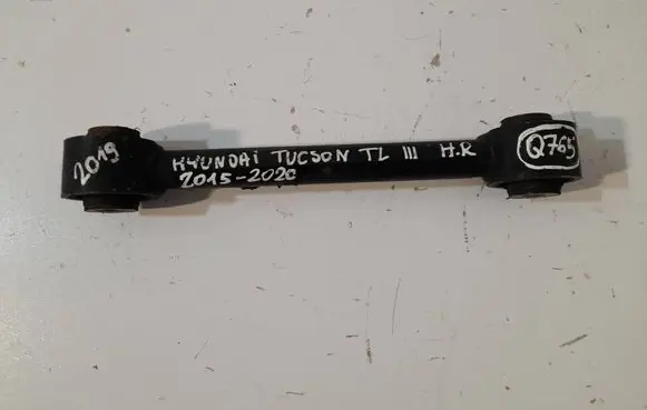 Hyundai Tucson TL Rear control arm 123456Q765