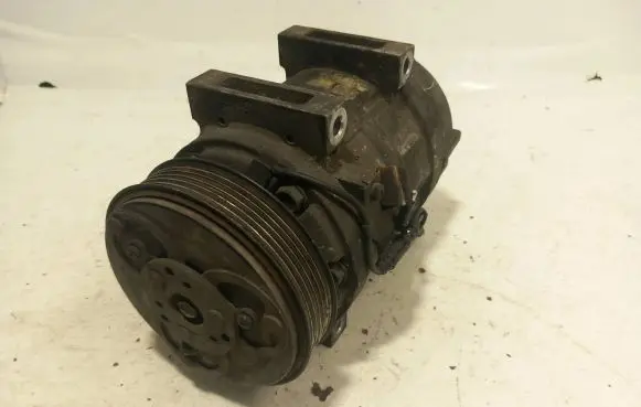 Volvo S40, V40 Air conditioning (A/C) compressor (pump) 8708581 1161407 9166109