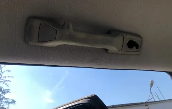 Volvo XC90 Rear interior roof grab handle