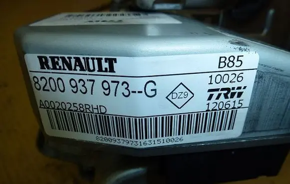 Renault Grand Modus Steering wheel axle 8200937973