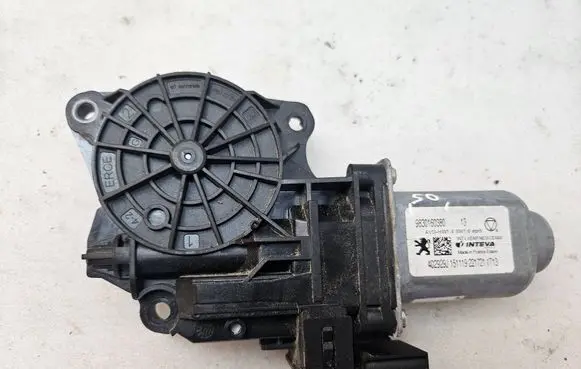 Peugeot 508 II Front door window regulator motor 9830160380 402929J1
