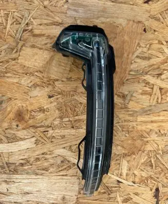 Volkswagen Tiguan Mirror indicator light 5NA949102A