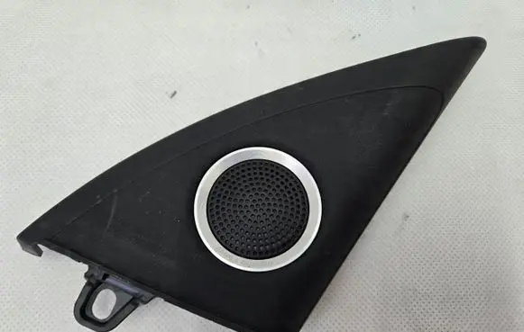 Audi A5 Sportback 8TA Front door speaker cover trim 8K0035424A