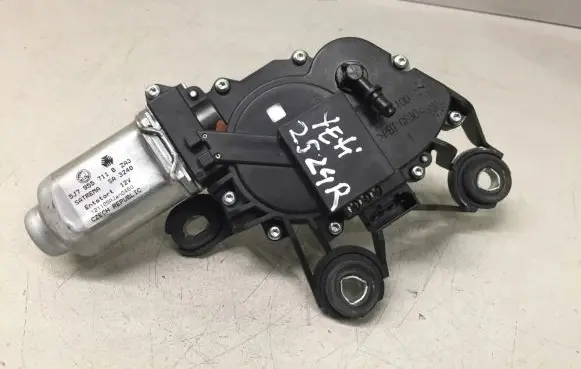 Skoda Yeti (5L) Rear window wiper motor 5J7955711B