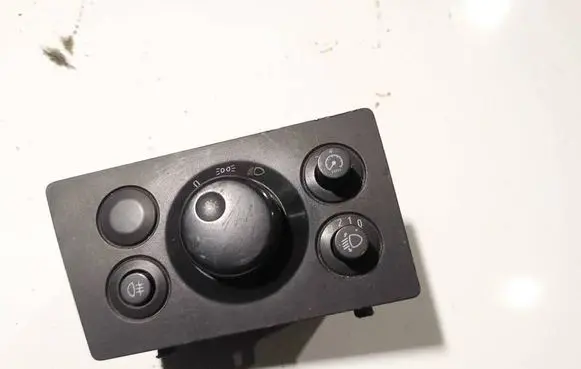 Light switch
