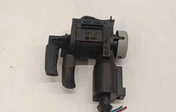 Audi A6 S6 C7 4G Turbo solenoid valve 1K0906283A